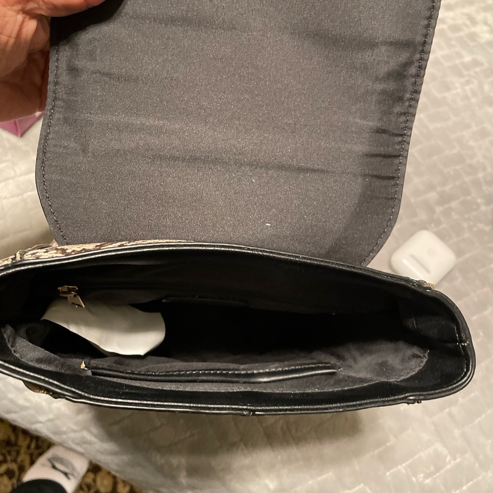 Call it Spring- Small Backpack Style Bag - Picture 5 of 8